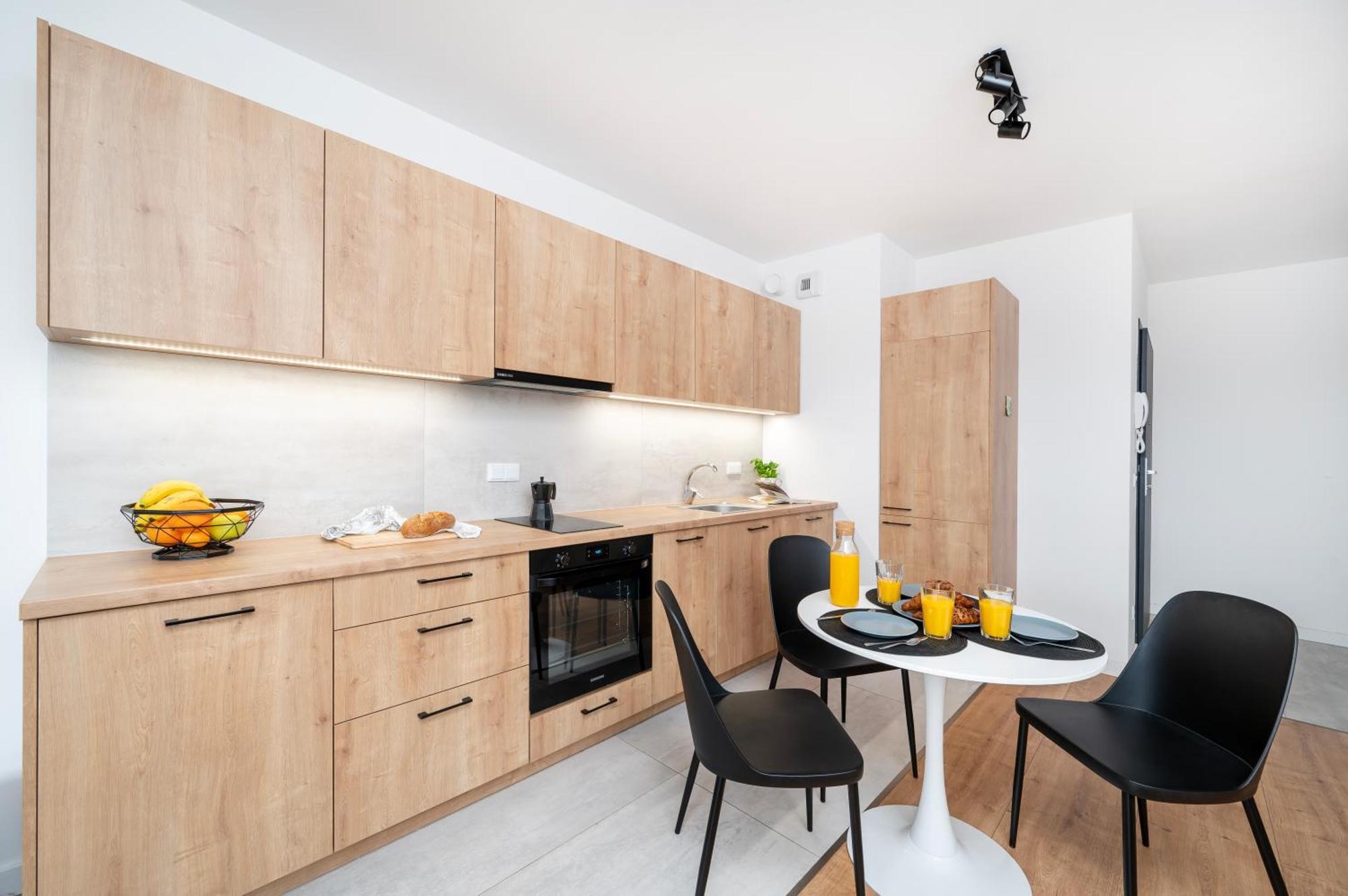 Apartamenty Fuzja - Komfortowe Mieszkania Blisko Centrum Lodzi Garaz Eksteriør billede