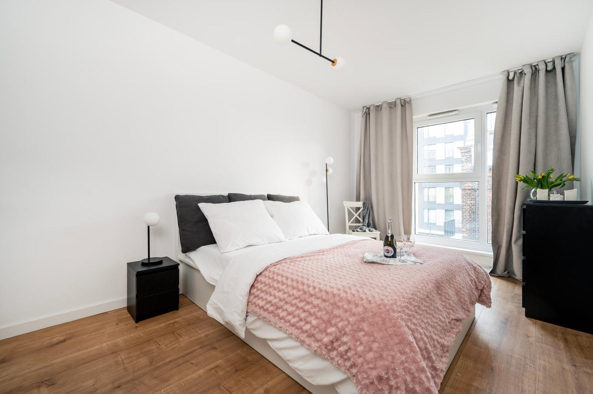 Apartamenty Fuzja - Komfortowe Mieszkania Blisko Centrum Lodzi Garaz Eksteriør billede